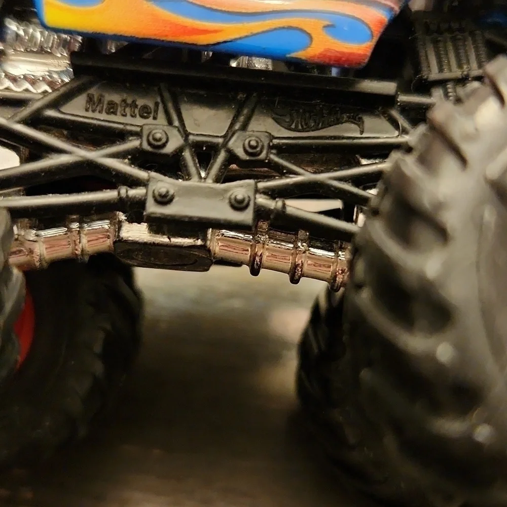 Mattel hotwheels racing